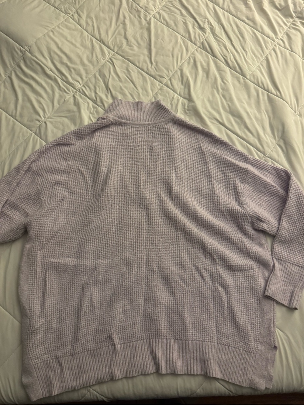 Aerie Lavender V-Neck Waffle Knit Sweater - Picture 2 of 4
